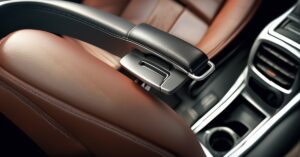 Jaki mandat za brak pasów? Sprawdź aktualne kary 2024!