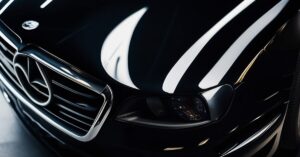 Głębokie rysy na lakierze cena: Jak usunąć rysy z lakieru?