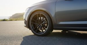 Najlepsze felgi do Skody Octavii na lato: wybierz styl!