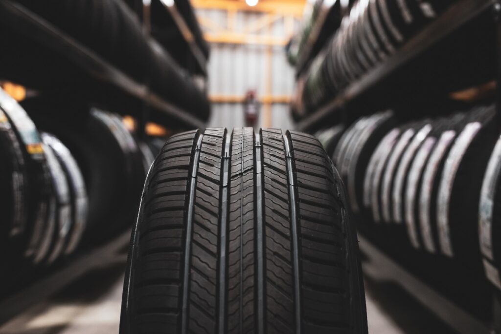 Mały rozmiar, duża oszczędność. Znajdź swoje opony 135/80 R12 z drugiej ręki